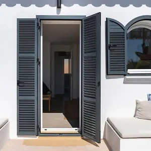 https://las-flores-de-marta-milla-de-oro-marbella.1costadelsol.com